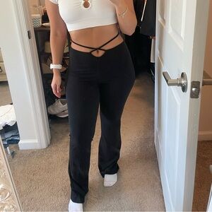 NWOT Pacsun pants with key hole tie